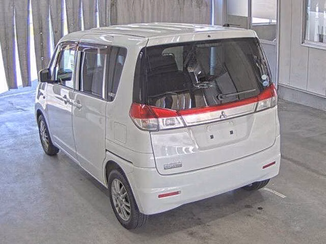MITSUBISHI DELICA D:2