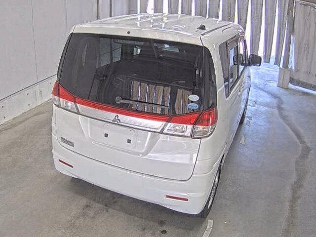 MITSUBISHI DELICA D:2