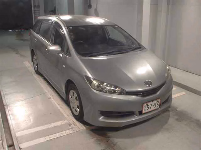 TOYOTA WISH
