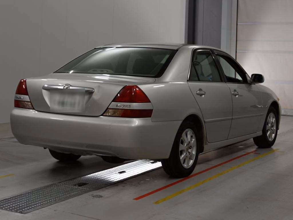 TOYOTA MARK II