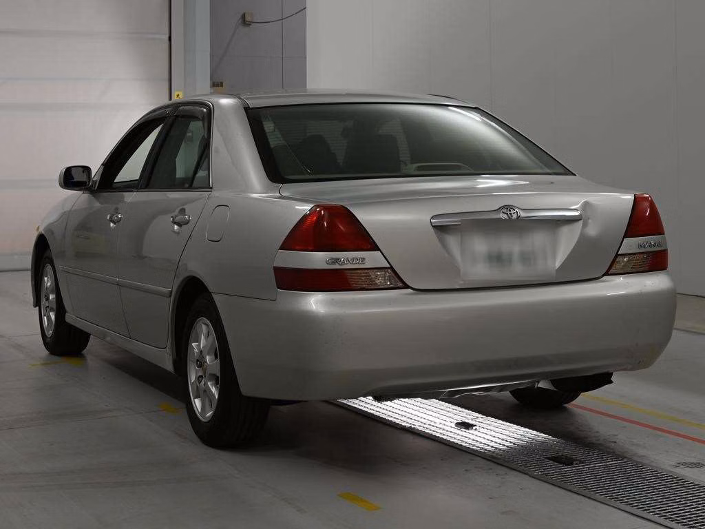 TOYOTA MARK II