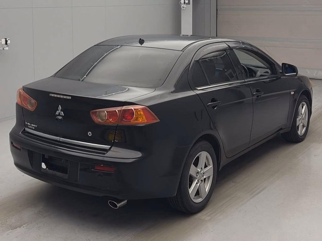 MITSUBISHI GALANT FORTIS