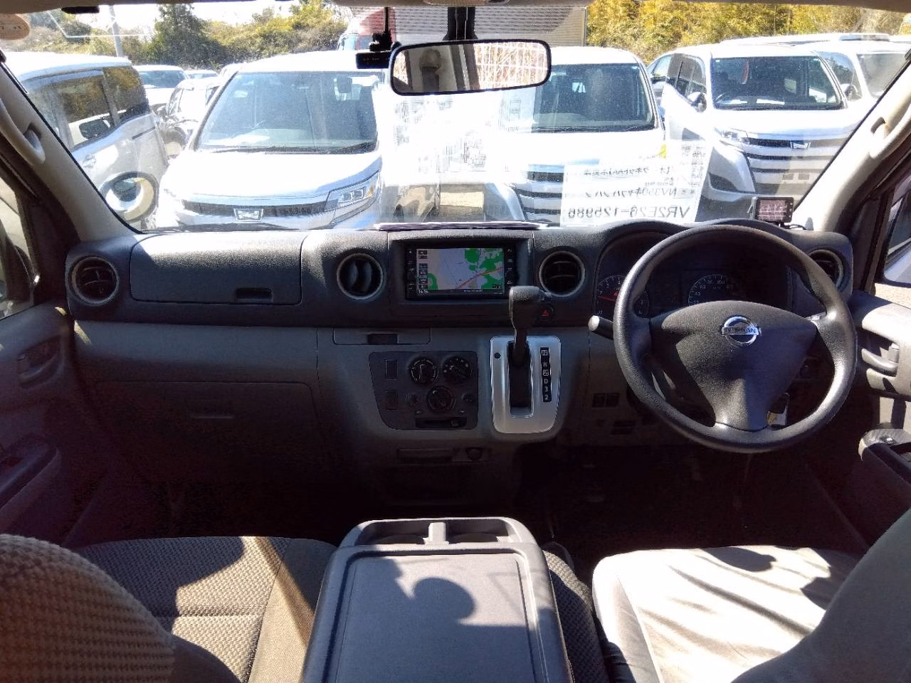 NISSAN NV350 CARAVAN
