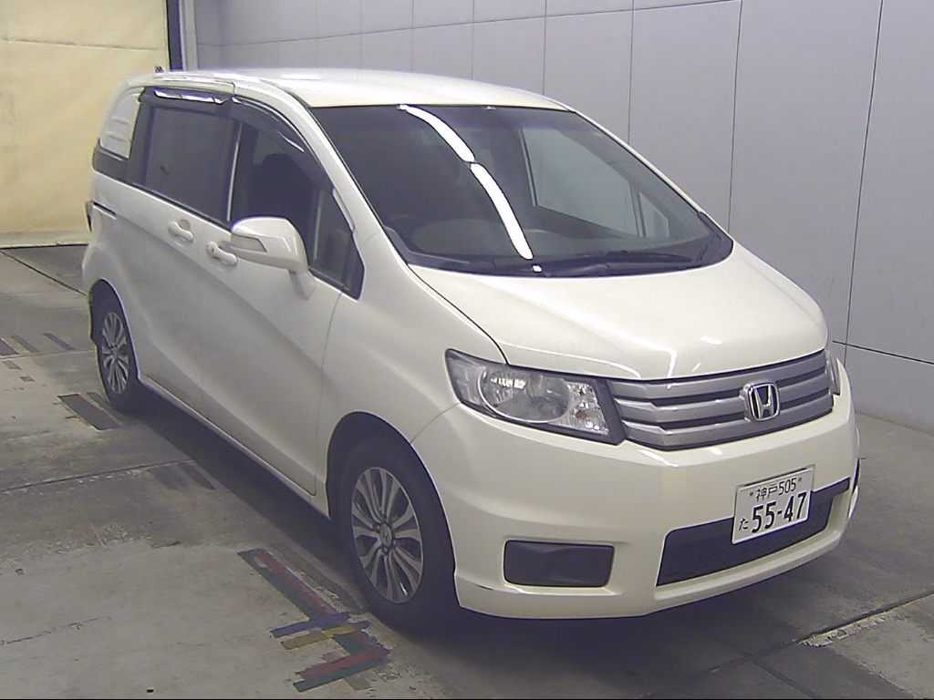 HONDA FREED SPIKE