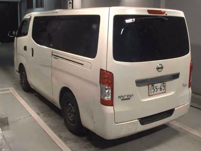 NISSAN NV350 CARAVAN