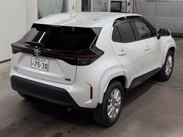 TOYOTA YARIS CROSS
