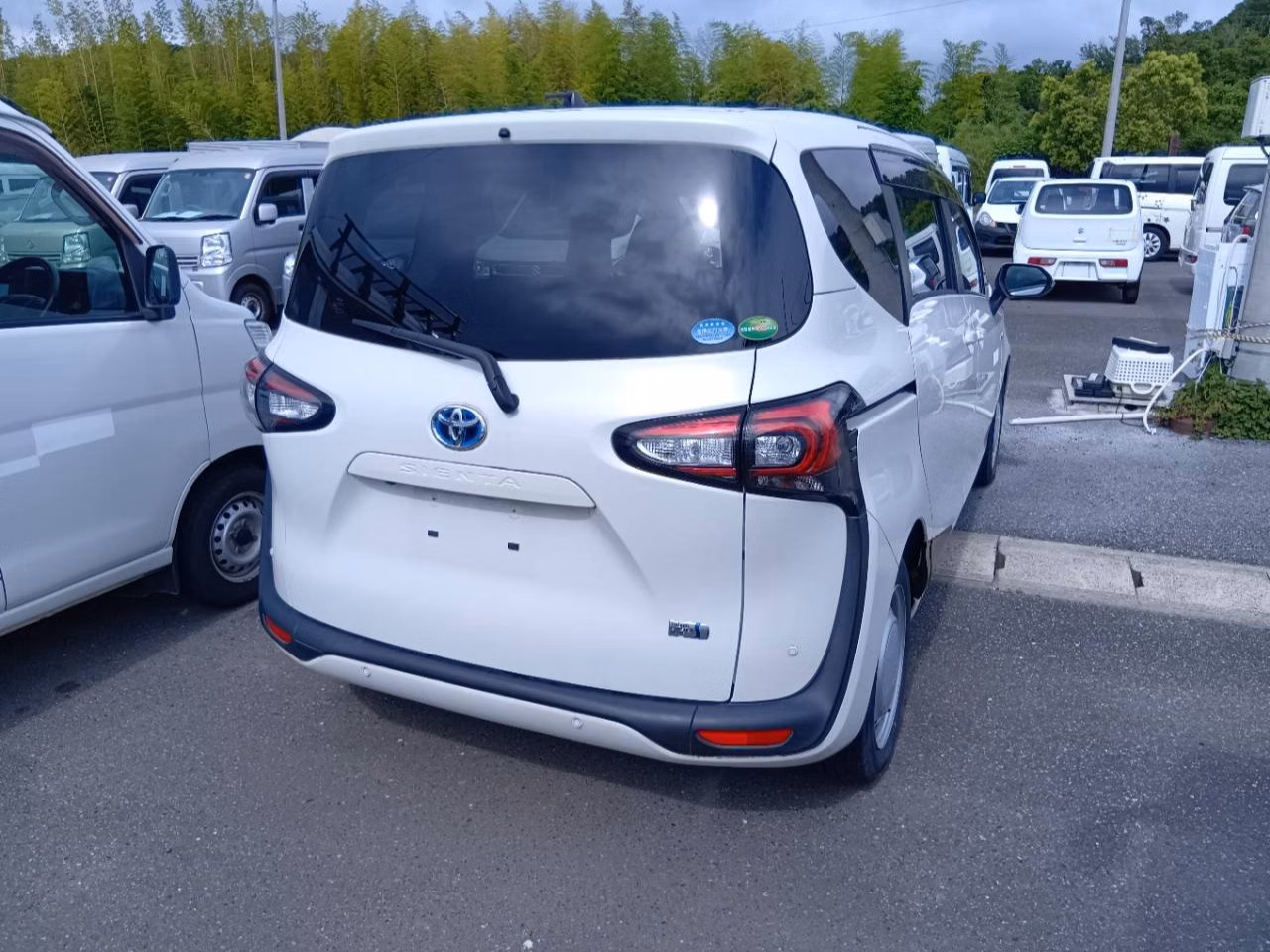 TOYOTA SIENTA