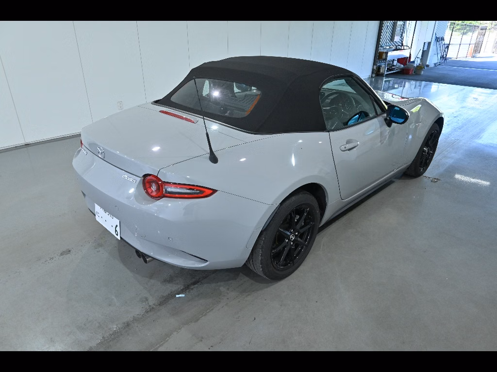 MAZDA ROADSTER