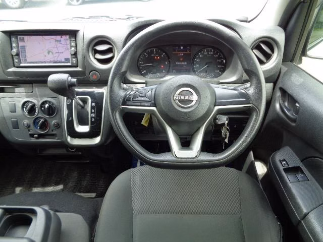 NISSAN CARAVAN