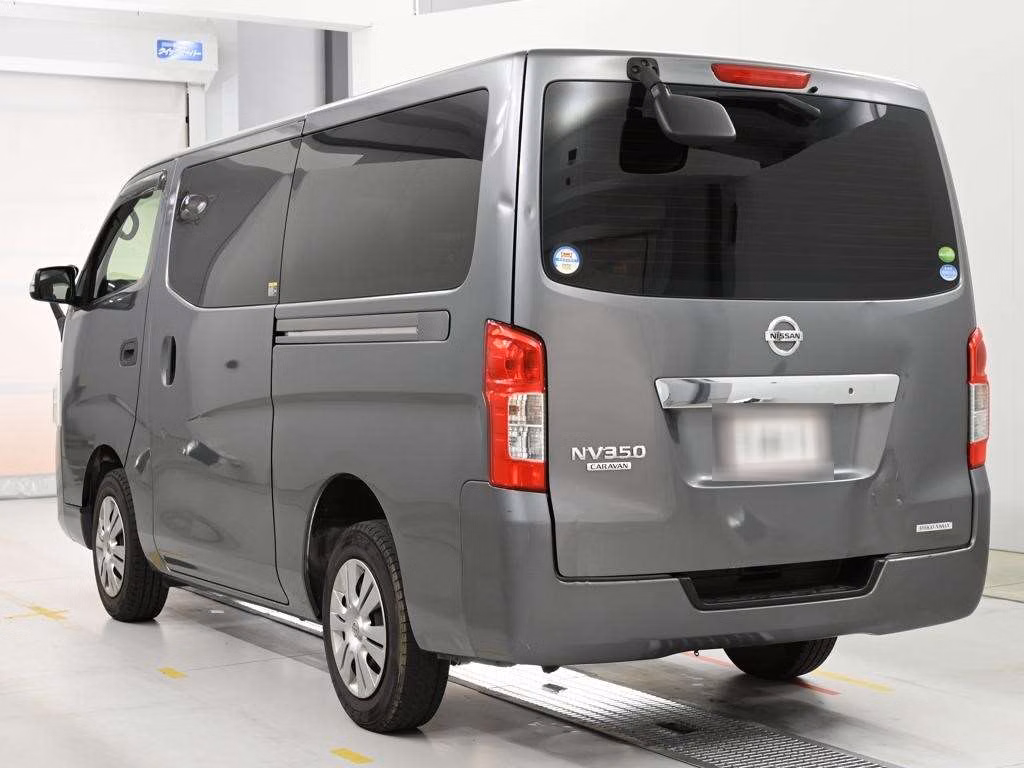NISSAN NV350 CARAVAN
