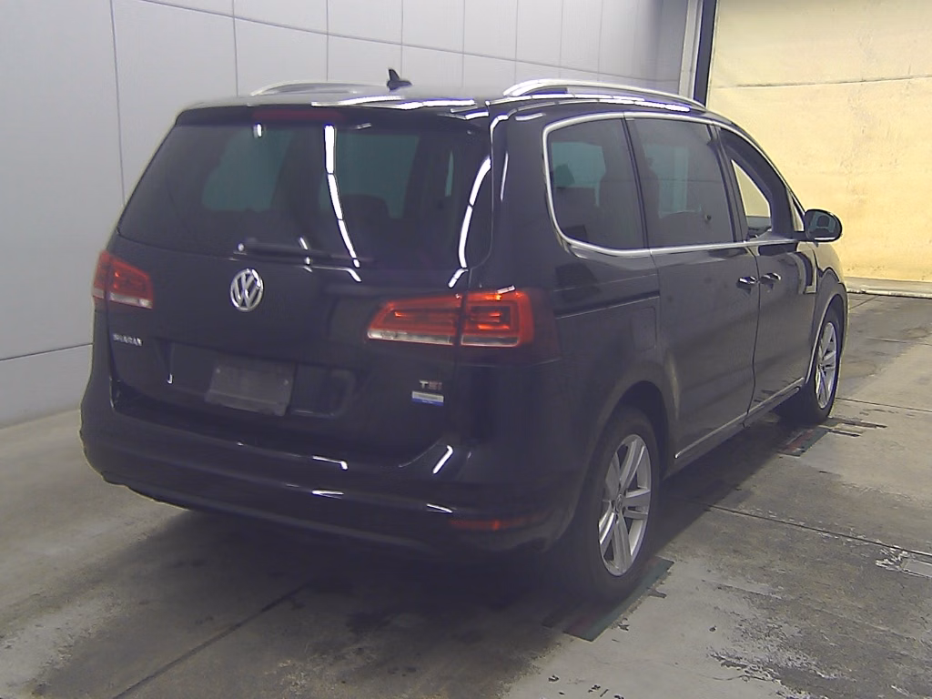 VOLKSWAGEN SHARAN