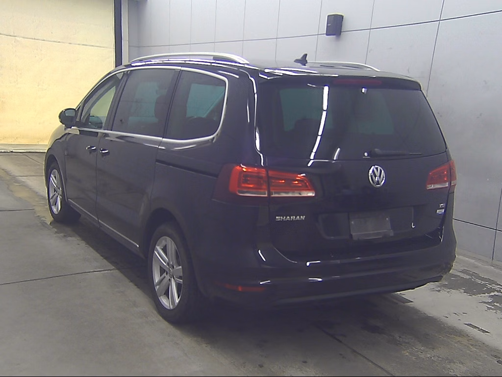 VOLKSWAGEN SHARAN