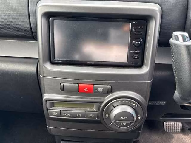 TOYOTA PIXIS SPACE