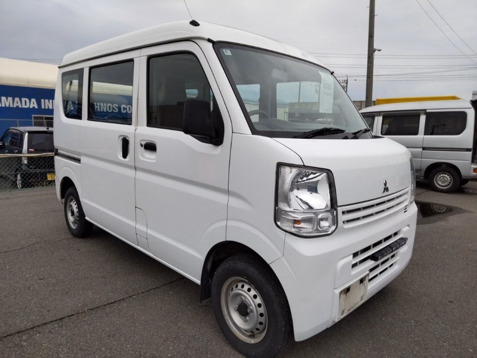 MITSUBISHI MINICAB