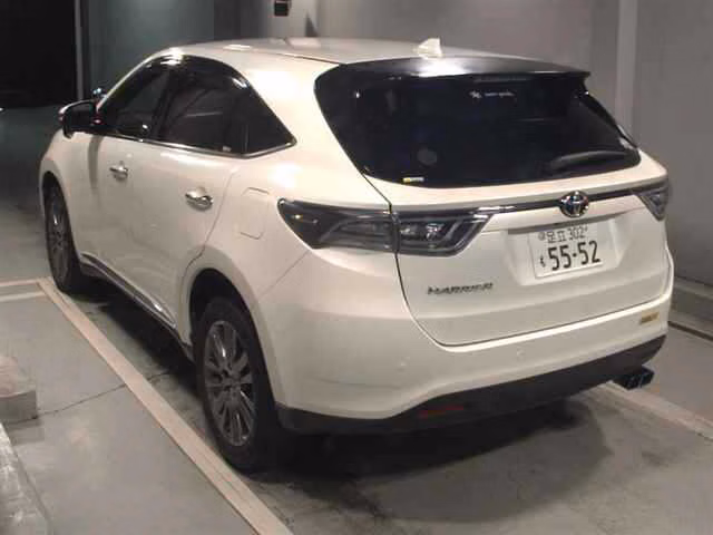 TOYOTA HARRIER