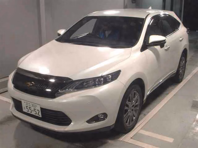 TOYOTA HARRIER