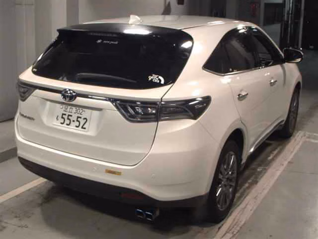TOYOTA HARRIER
