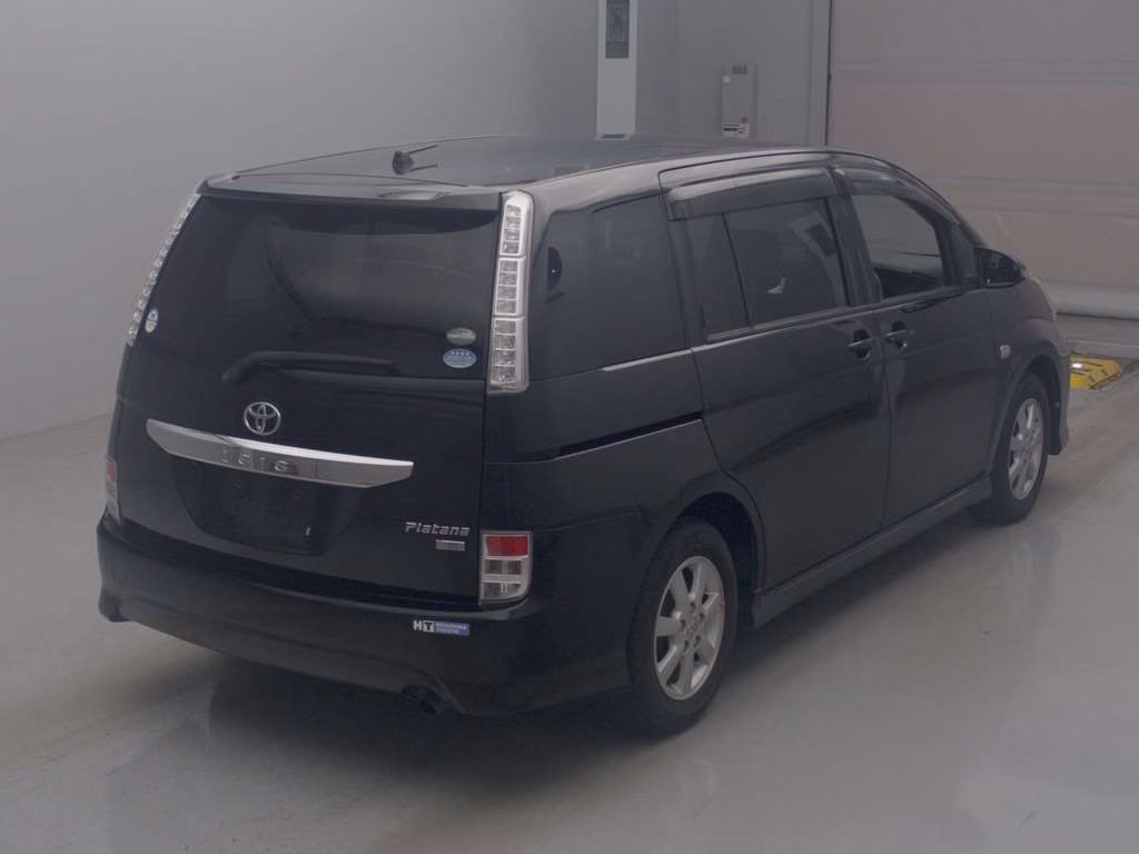 TOYOTA ISIS