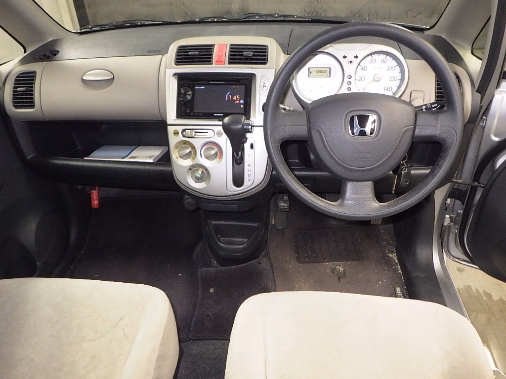 HONDA LIFE