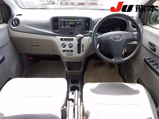 TOYOTA PIXIS EPOCH