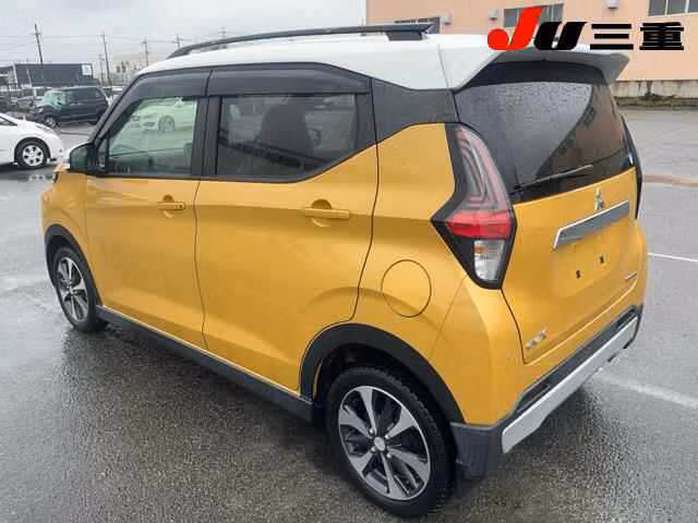 MITSUBISHI EK X