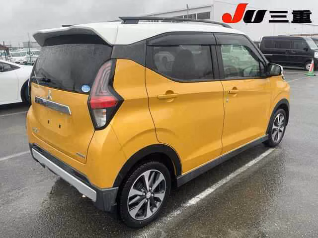 MITSUBISHI EK X
