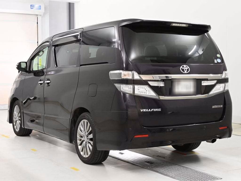TOYOTA VELLFIRE