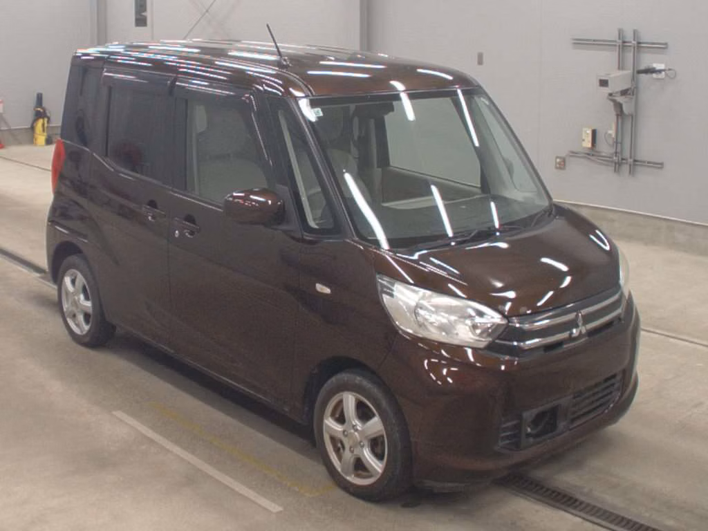 MITSUBISHI EK SPACE