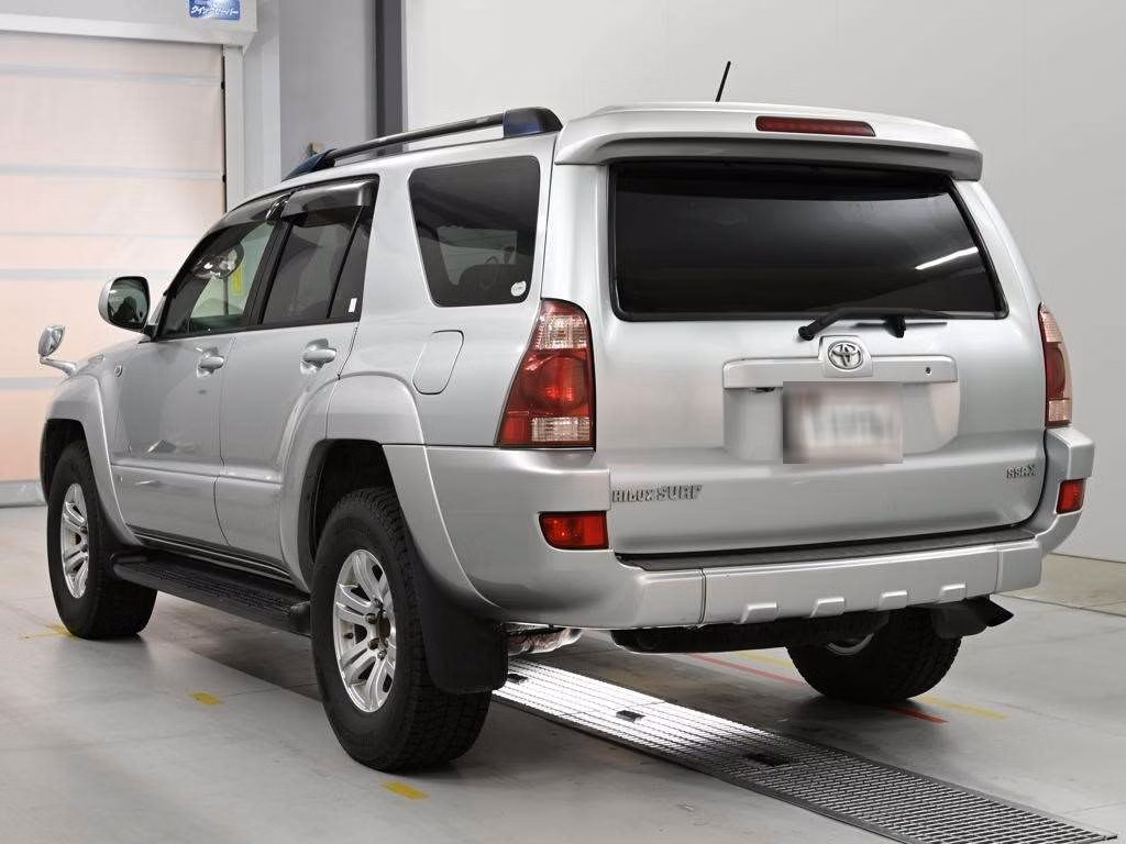 TOYOTA HILUX SURF