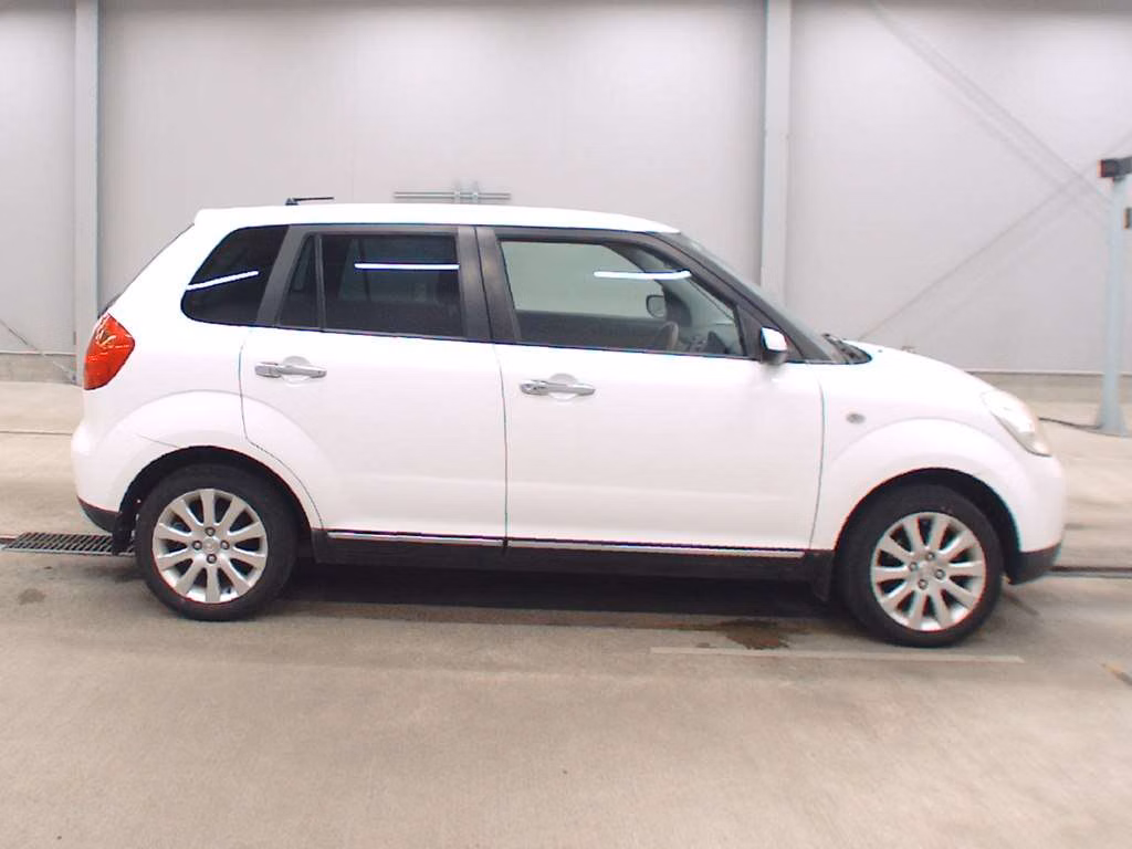 MAZDA VERISA