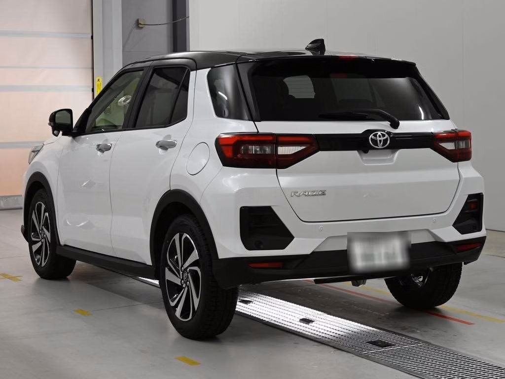 TOYOTA RAIZE