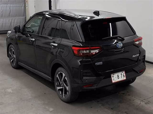 DAIHATSU ROCKY