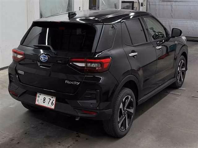 DAIHATSU ROCKY