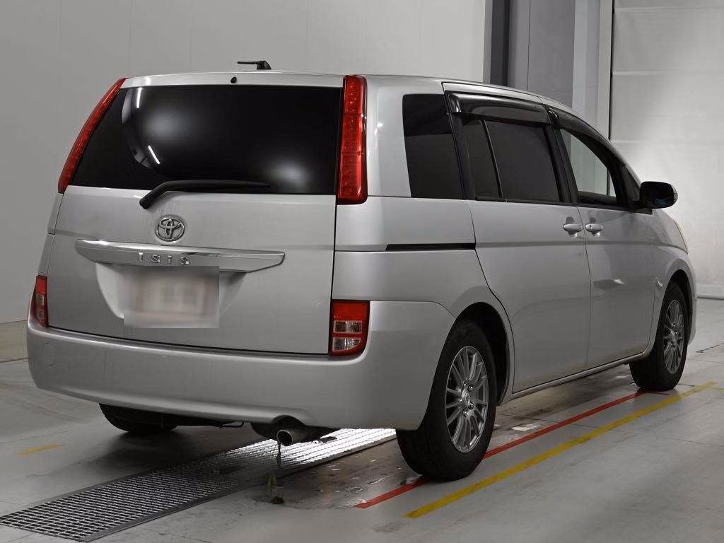 TOYOTA ISIS