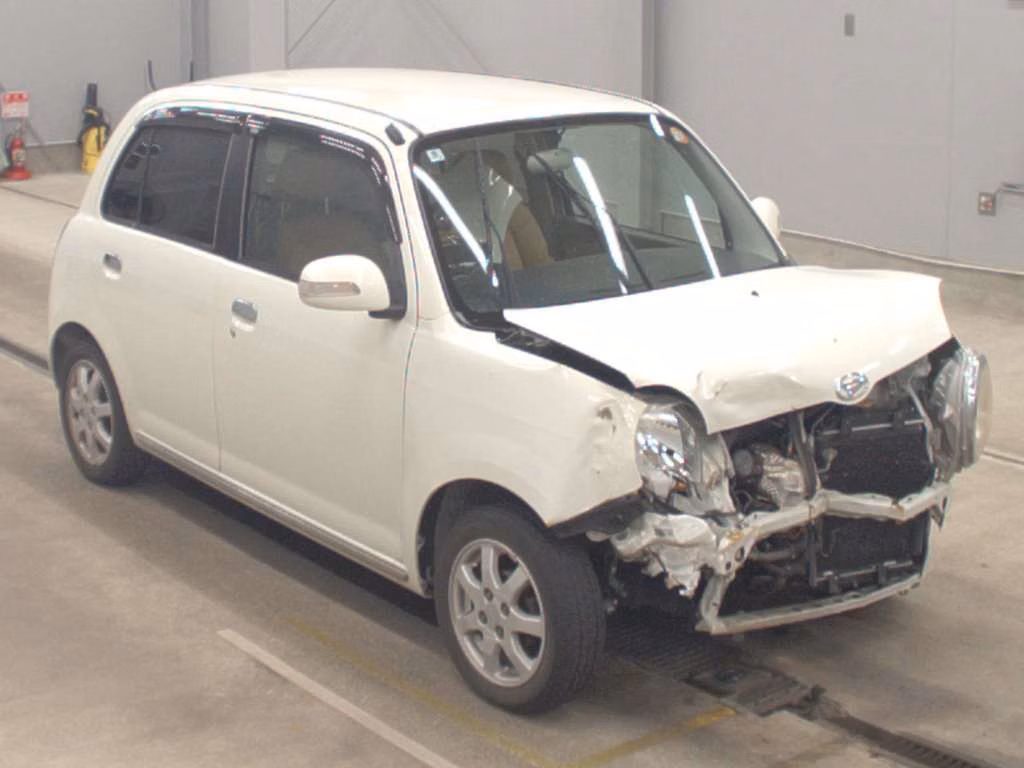 DAIHATSU MIRA GINO