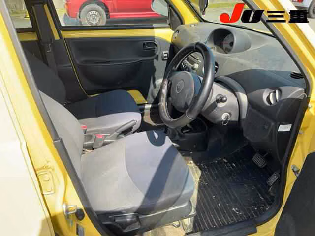 DAIHATSU ESSE