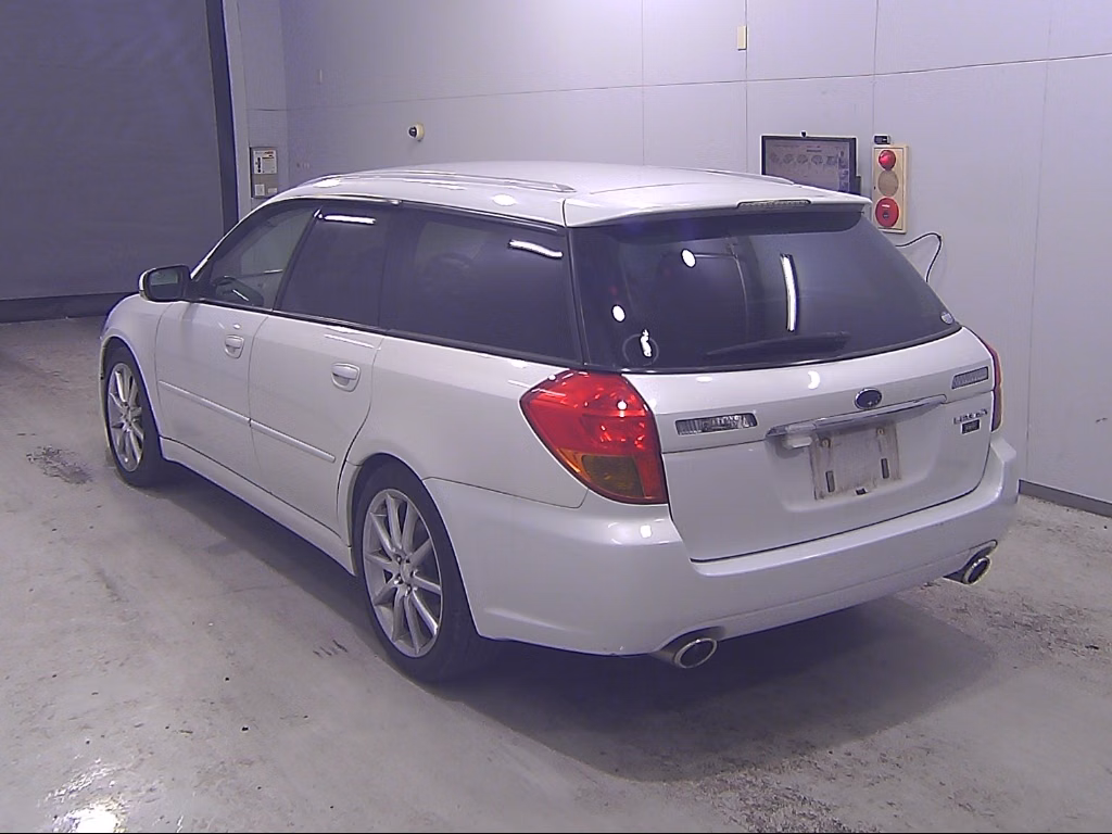 SUBARU LEGACY