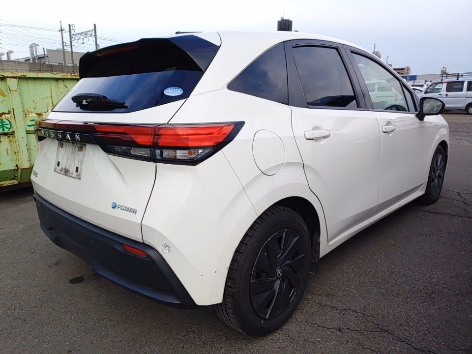 NISSAN NOTE