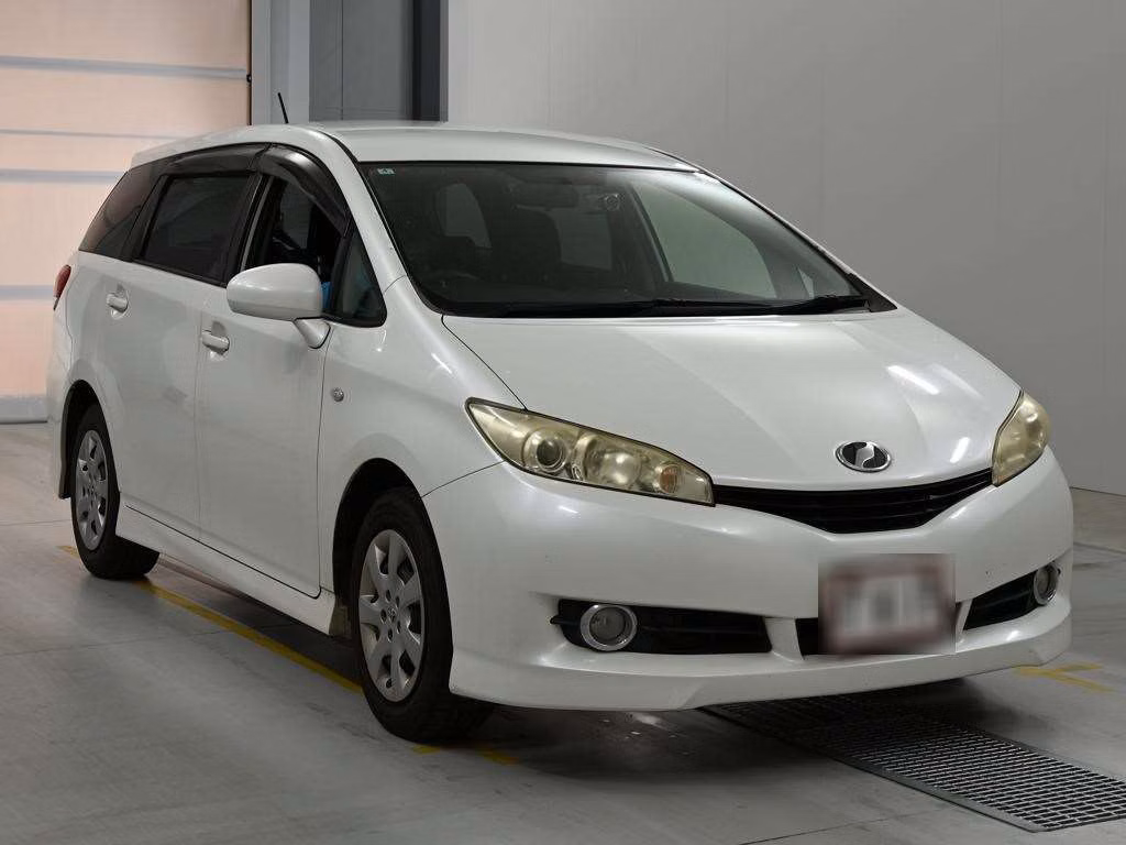 TOYOTA WISH