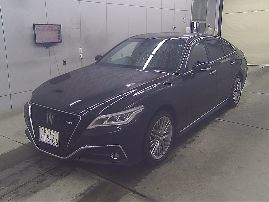 TOYOTA CROWN