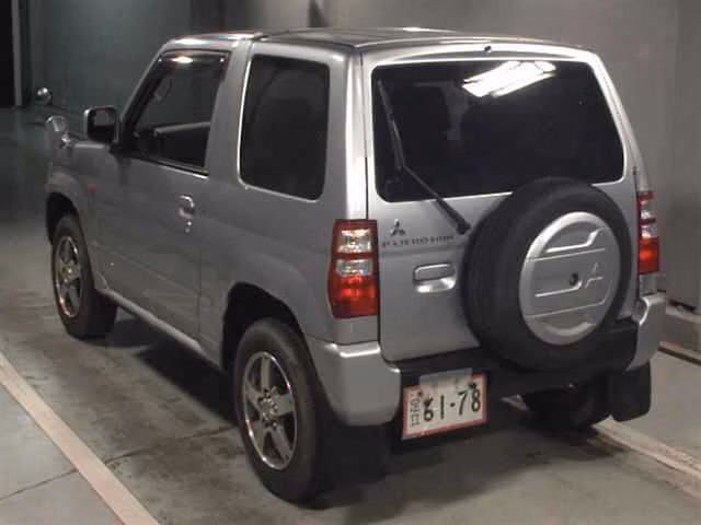 MITSUBISHI PAJERO MINI