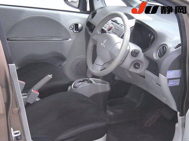 MITSUBISHI I