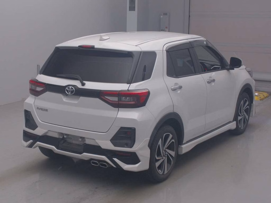 TOYOTA RAIZE