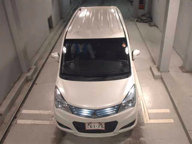 MITSUBISHI DELICA D:2