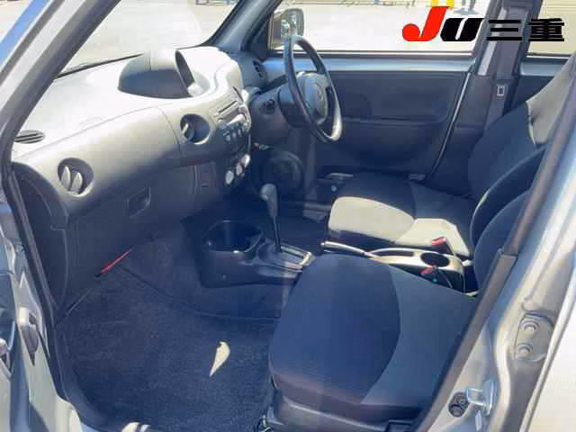 DAIHATSU ESSE