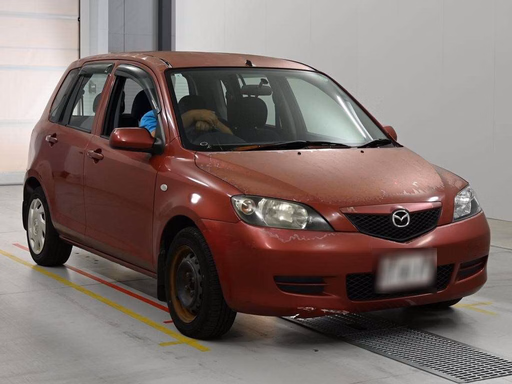 MAZDA DEMIO