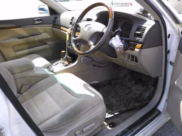 TOYOTA MARK II