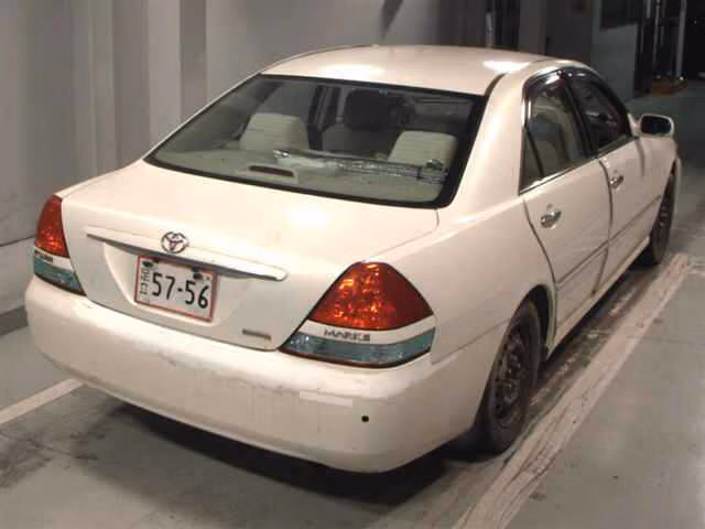 TOYOTA MARK II
