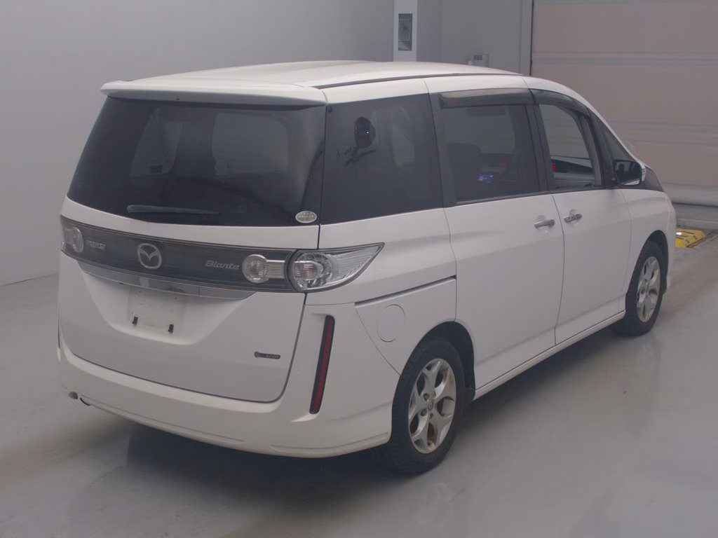 MAZDA BIANTE