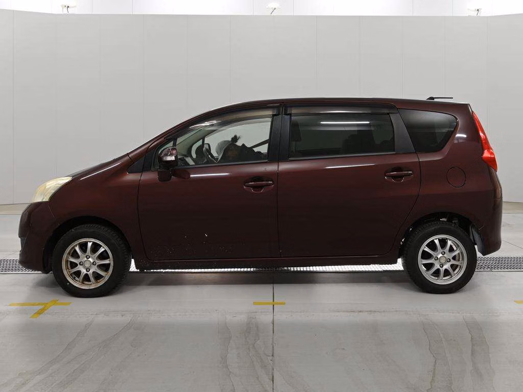 TOYOTA PASSO SETTE